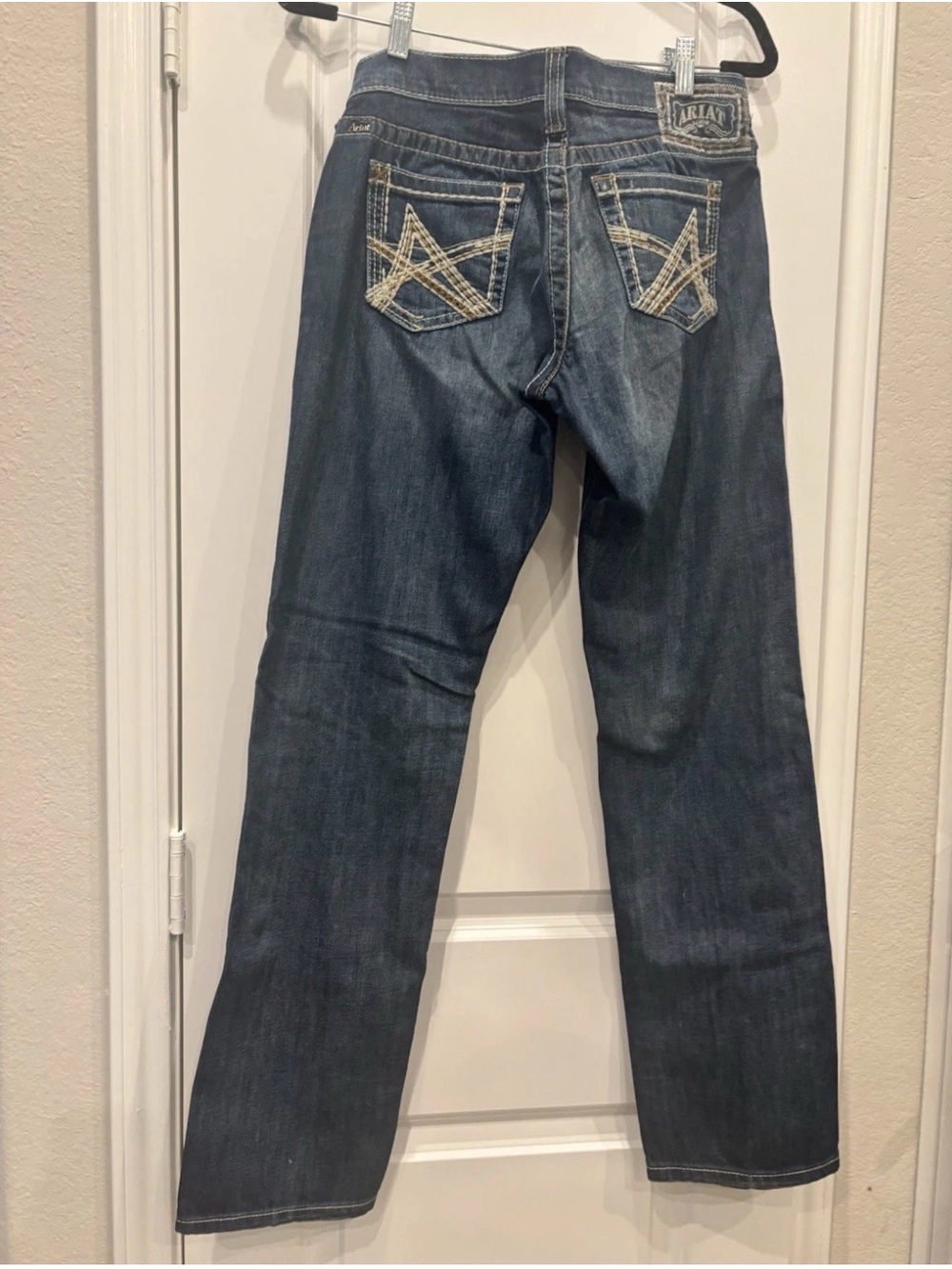 Ariat Women's Medium Dark Blue Boyfriend Jeans with Distressed Detail - Picture 5 of 6